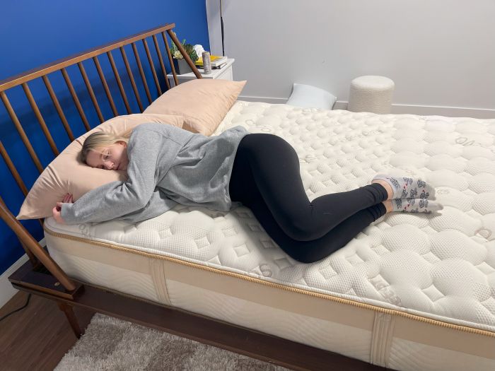 Saatva Loom Leaf Side1