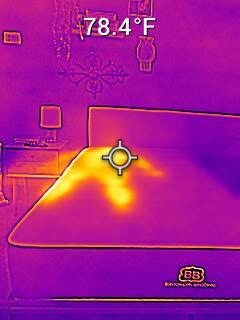 A thermal image of the Brooklyn Bedding Signature Hybrid after someone has been lying on it for 5 minutes. It reads 78.4 degrees.
