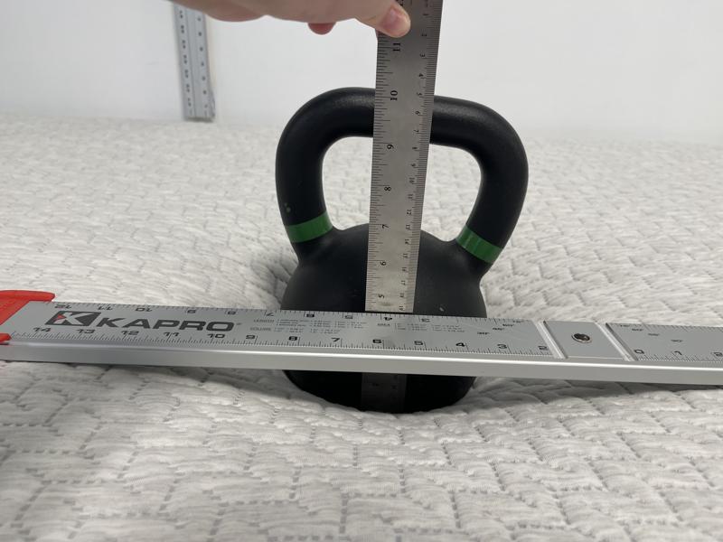 Sinkage test on the Tuft & Needle Mattress